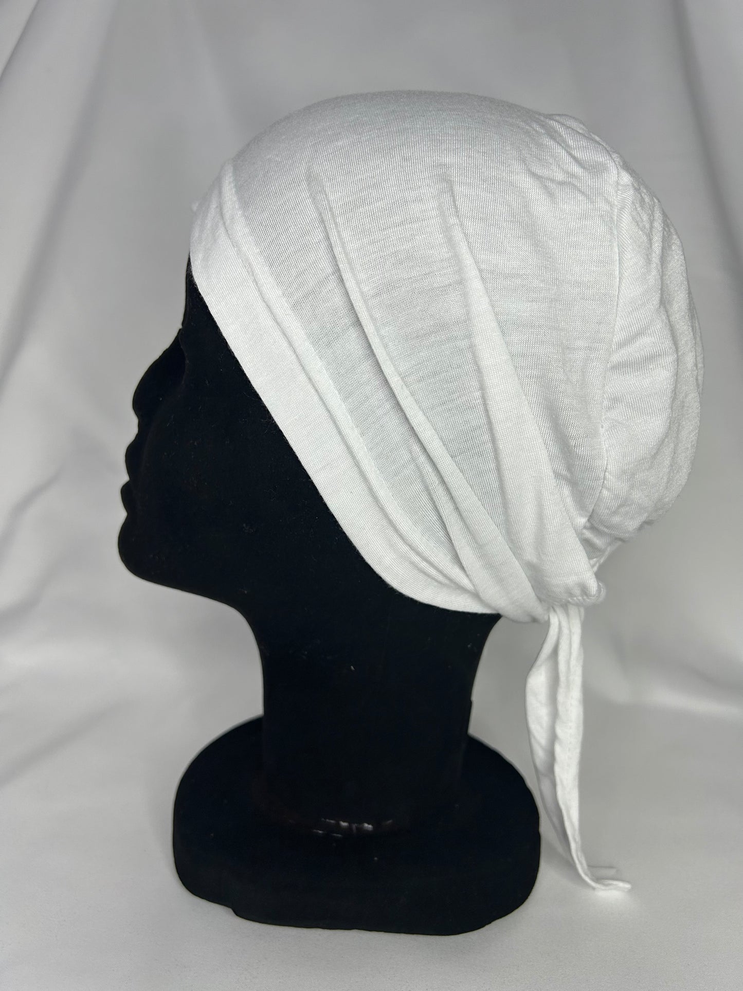 Bonnet à nouer